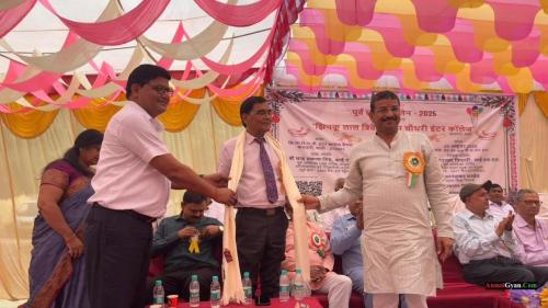 झिनकू-लाल-त्रिवेणी-राम-इंटर-कॉलेज-कलवारी-बस्ती-12