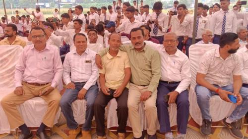 झिनकू-लाल-त्रिवेणी-राम-इंटर-कॉलेज-कलवारी2