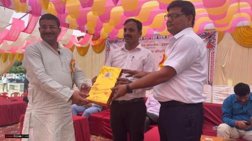 पुरातन-छात्र-सम्मेलन-झिनकू-लाल-त्रिवेनी-राम-चौधरी-इंटर-कॉलेज-18